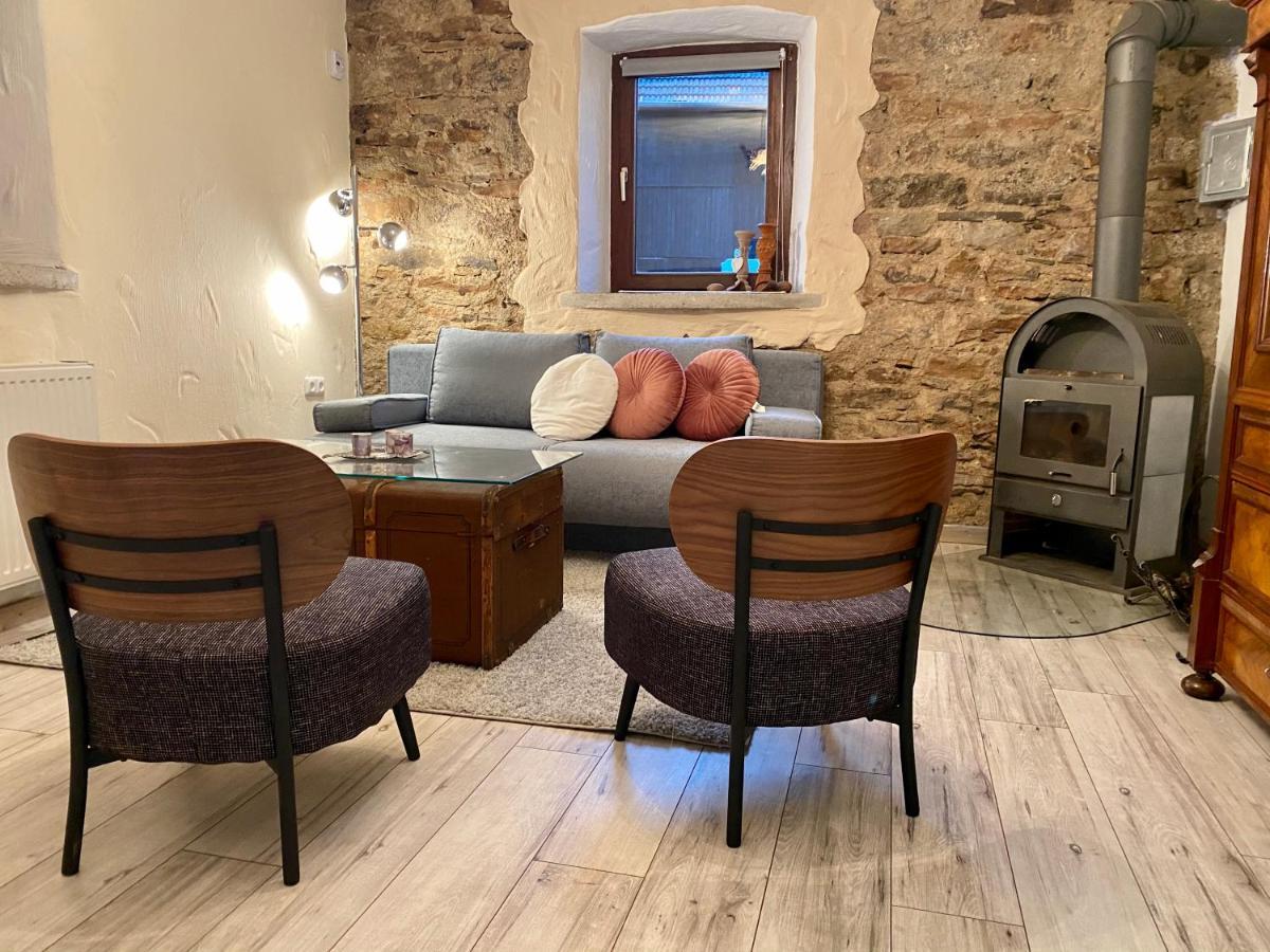 Eifelstein, Apartment Mit Whirlpool Und Ofen Dahlem  Ngoại thất bức ảnh